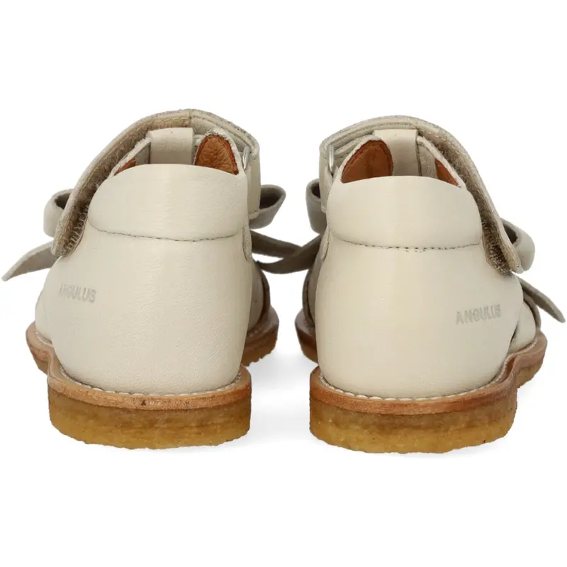 Angulus Oatmilk Sandal Med Sløfje Og Lukket Tå 3