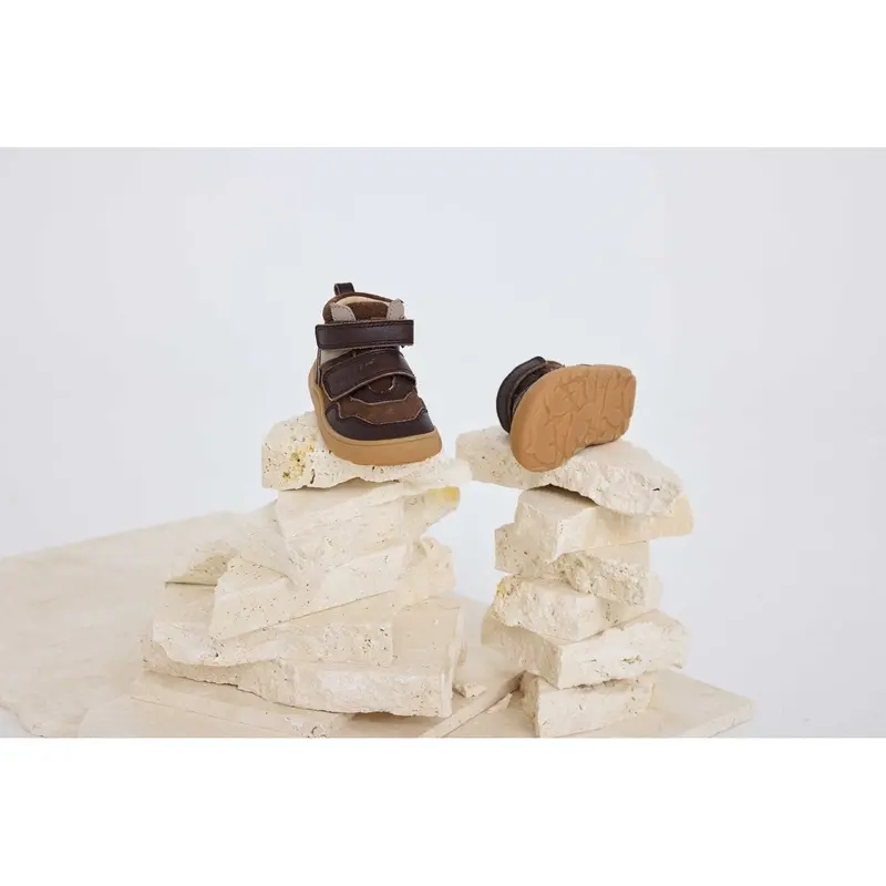Bisgaard Brown Barefoot Becky 5