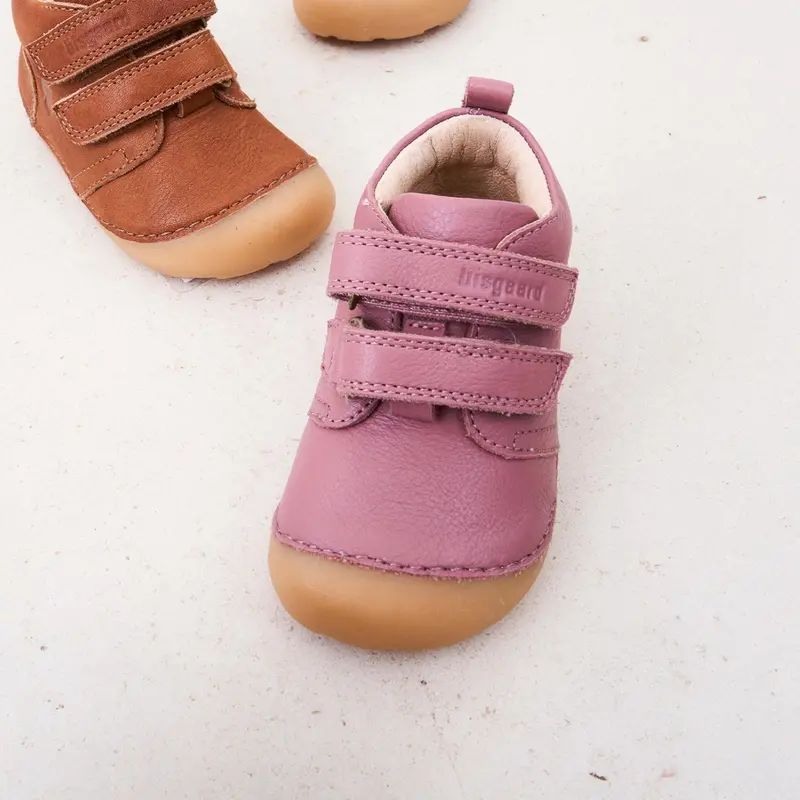 Bisgaard Heather Barefoot Carter 2