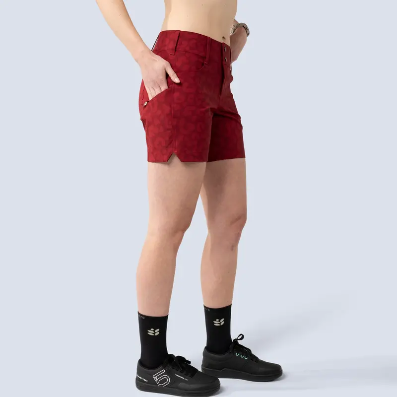 Freda 7" Bike Short 16
