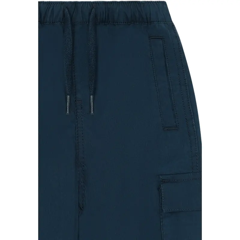 Hust & Claire Blues Trevor Cargo 2