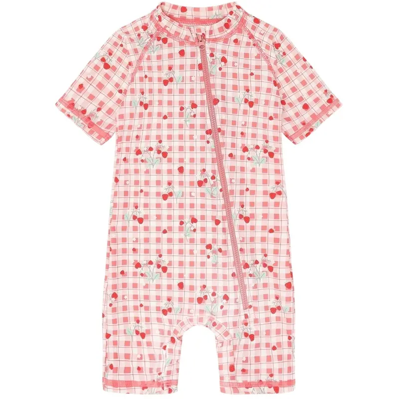 Hust & Claire Ivory Makki 1