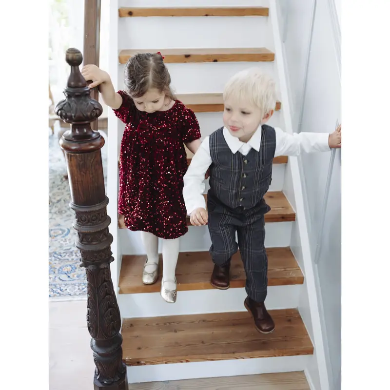 Hust & Claire New Maroon Karoline Sequins 3