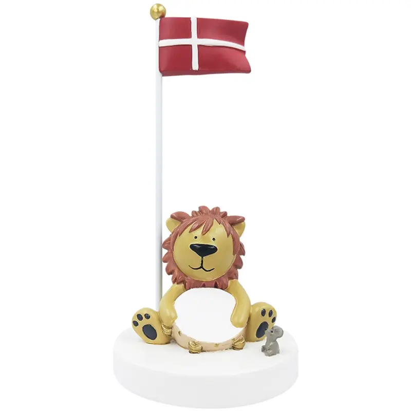 Kids By Friis Bordflag, Løve Med Tamburin 1