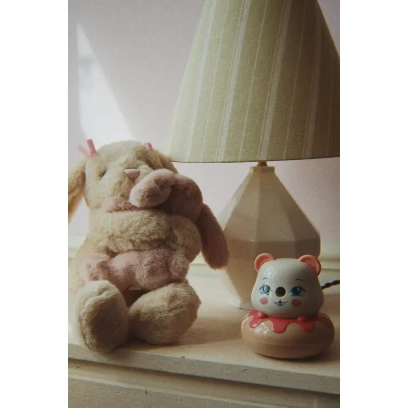 Konges Sløjd Bunny Hugs 2