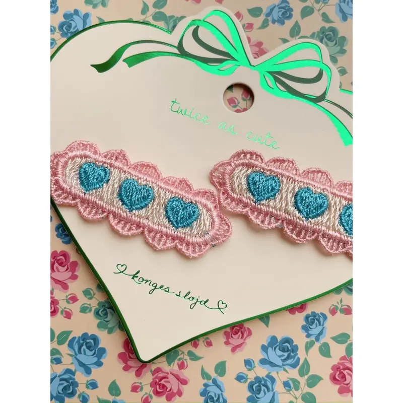 Konges Sløjd Buttercream 2 Pak Heart Embroidery Hårspænder 2