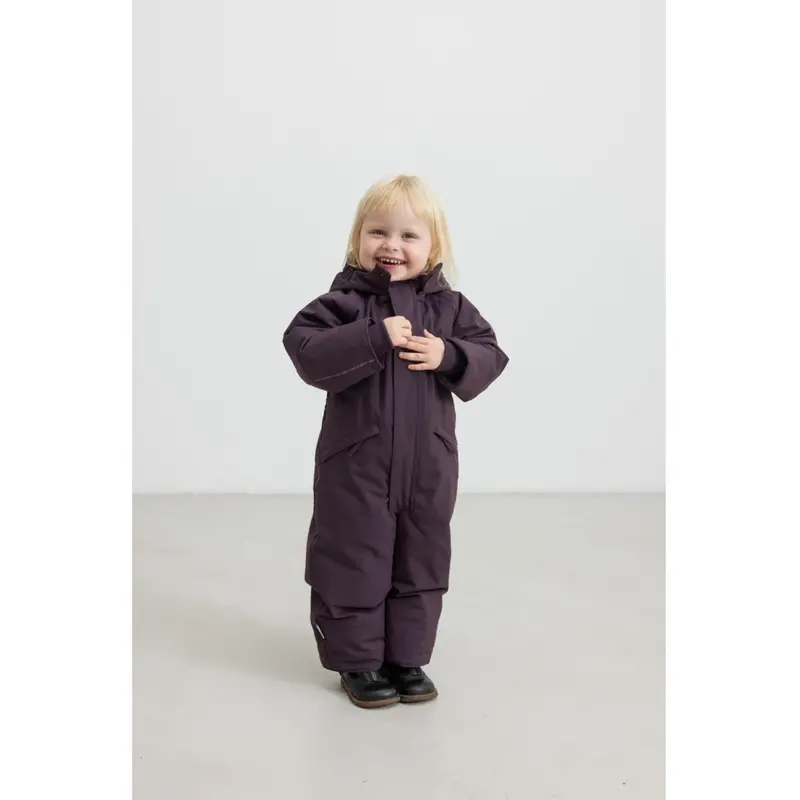 Marmar Tech. Outerwear Solid Deep Plum Ollie Dragt 3