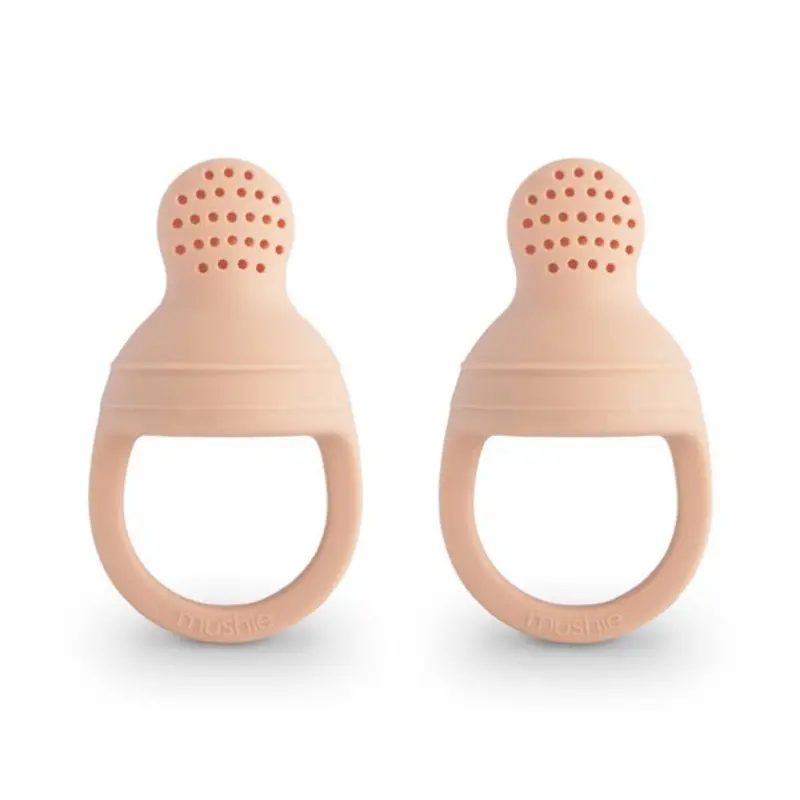 Mushie Blush Silikone Fresh Food Feeder 2-Pack 1
