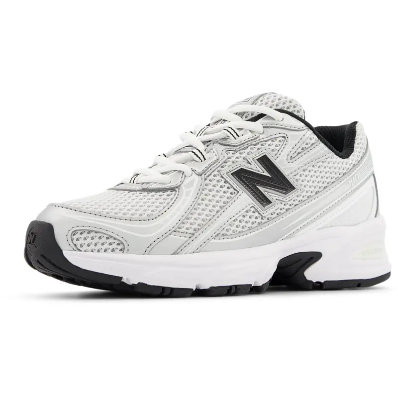 New Balance Silver Metallic 740 Kids Lace Sneakers 8