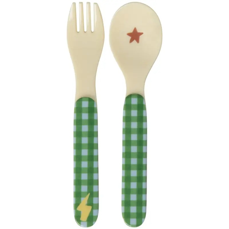 Rice Kids Melamin Ske Og Gaffel Med Hero Print - Green 1