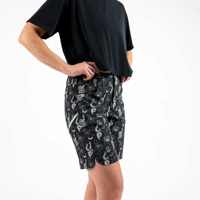 Riley Lightweight Bike Short | Past Season 10