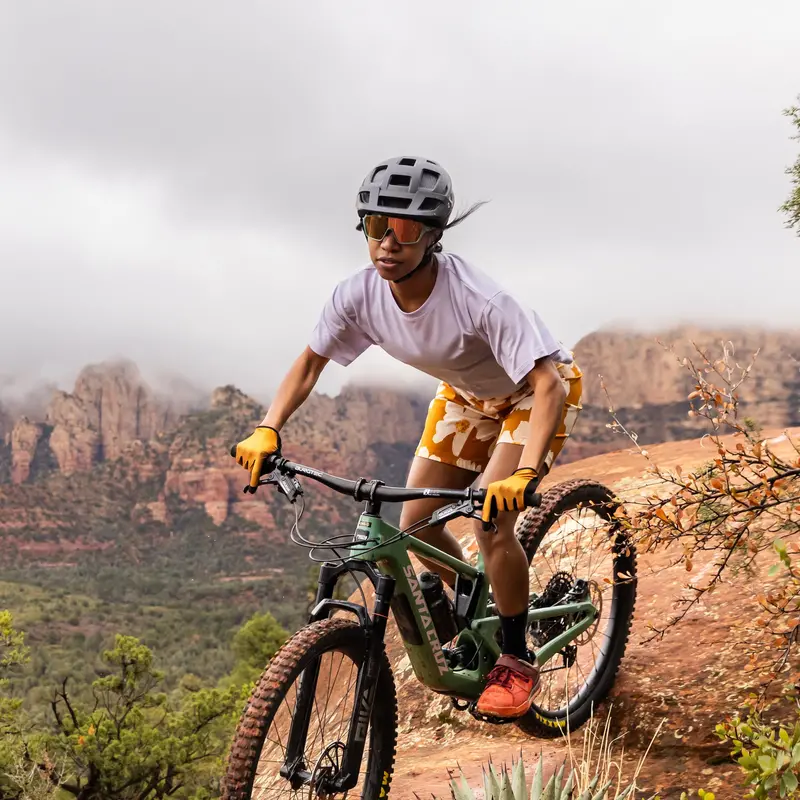 Riley Lightweight Bike Short | Past Season 13