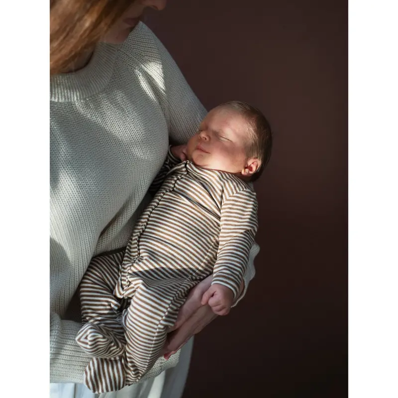 Serendipity Almond/Offwhite Newborn Dragt 2