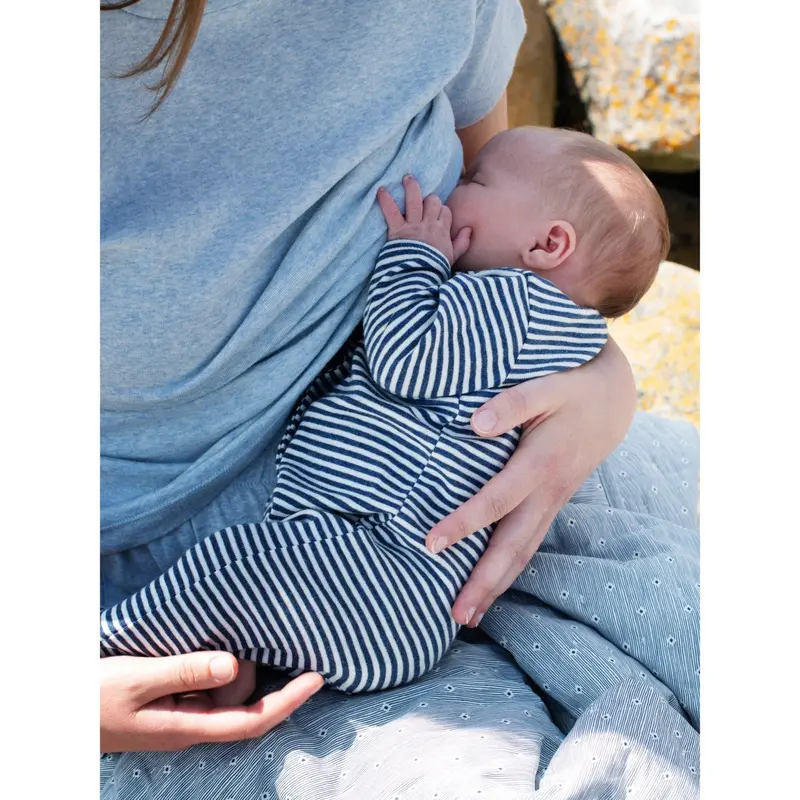 Serendipity Navy/Offwhite Newborn Stripe Dragt 2
