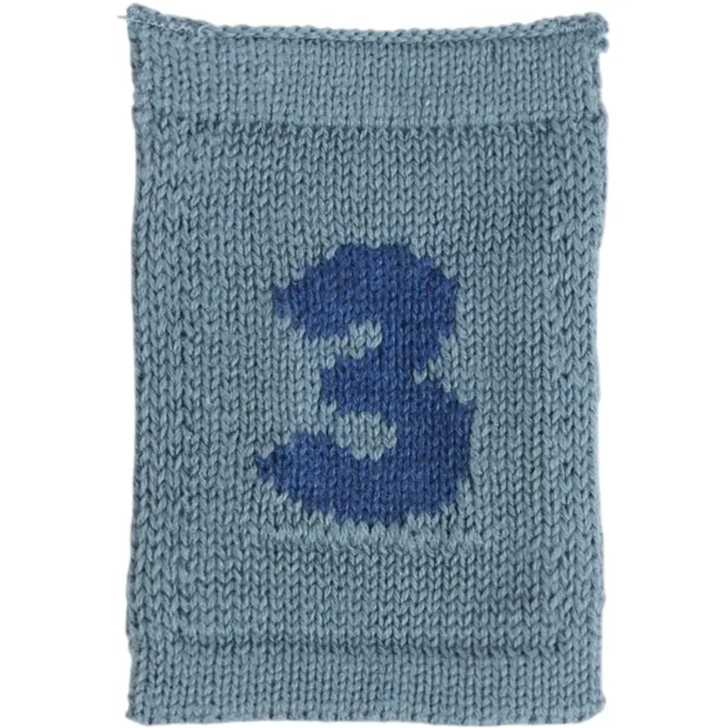 Smallstuff Blue Strikket Flag 3 1