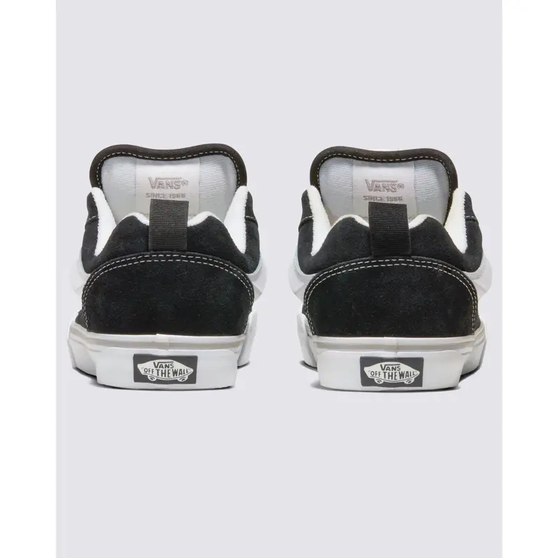 Vans Black/White Knu Skool 4