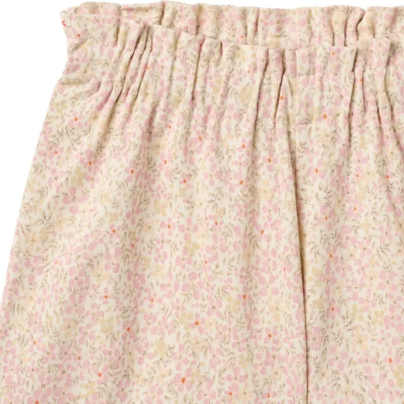 Wheat Coral Flowers Shorts Sandy 2