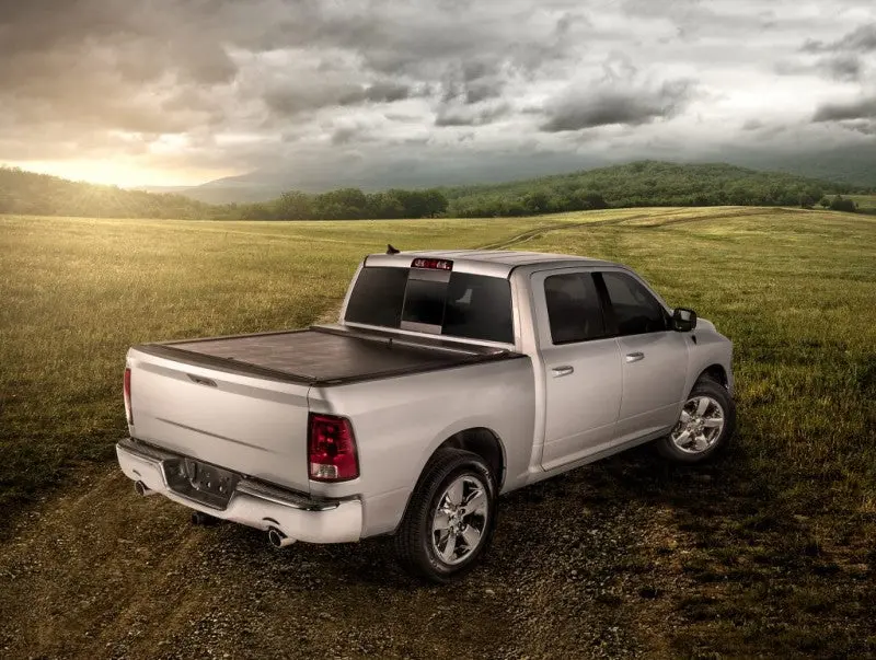Roll-N-Lock 07-13 Chevy Silverado/Sierra 1500/2500/3500 Sb 77-5/16In M-Series Tonneau Cover 1